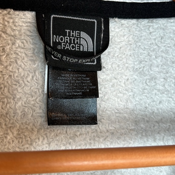 The North Face Osito in size Small - Picture 3 of 7